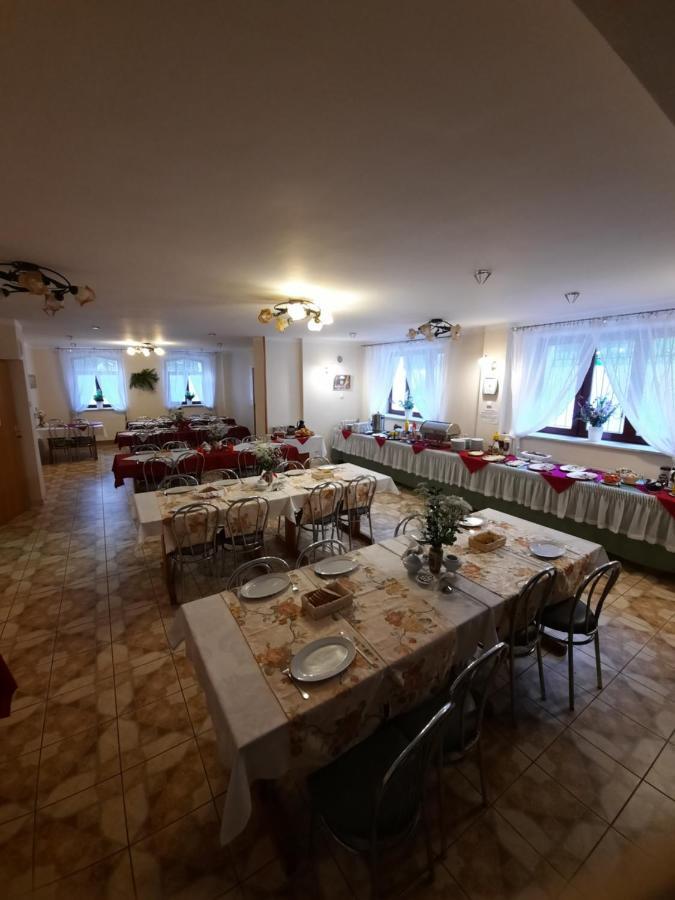 Bed and Breakfast Osrodek Wypoczynkowy Buenos Aires à Kudowa-Zdrój Extérieur photo