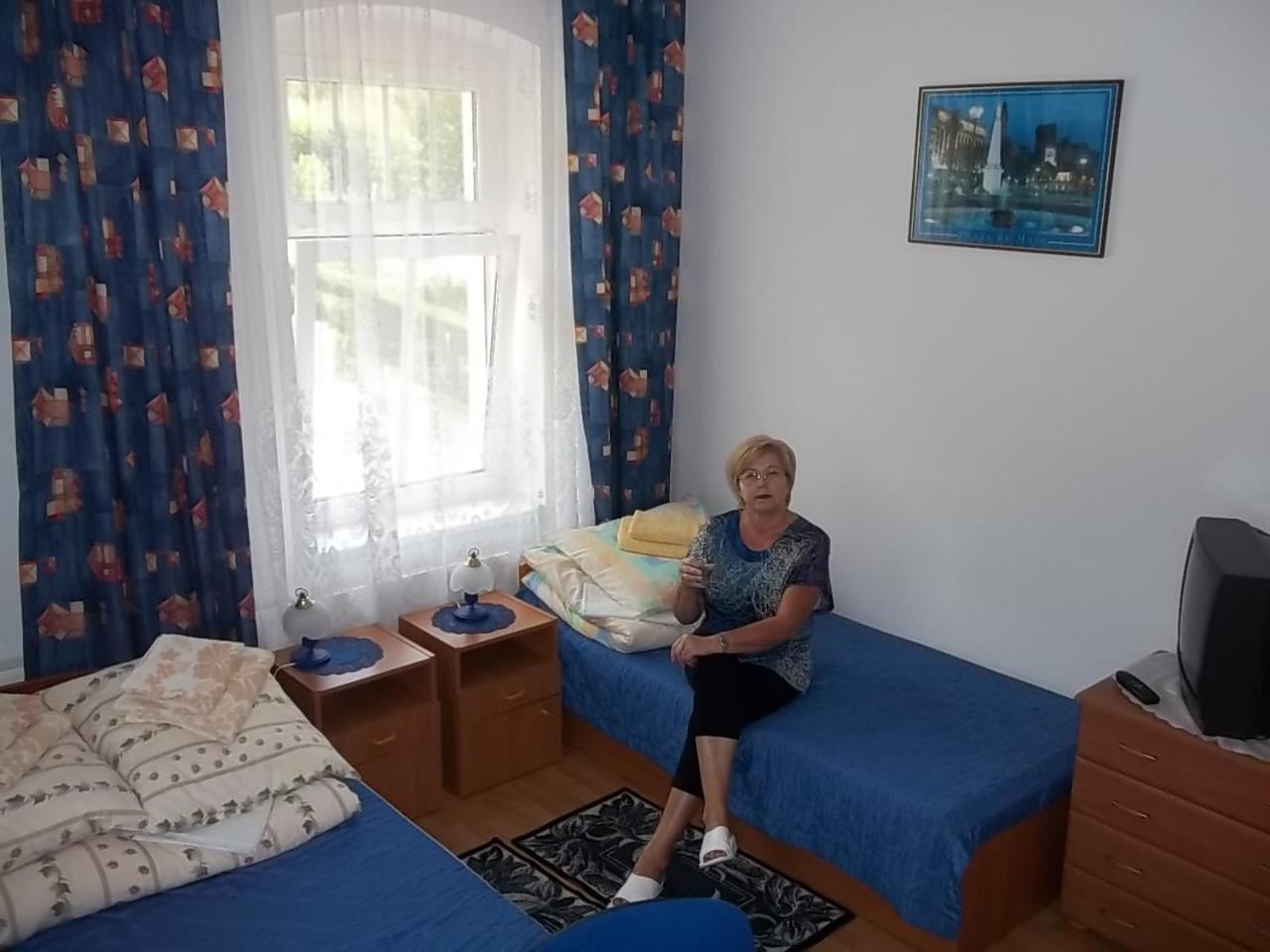 Bed and Breakfast Osrodek Wypoczynkowy Buenos Aires à Kudowa-Zdrój Extérieur photo